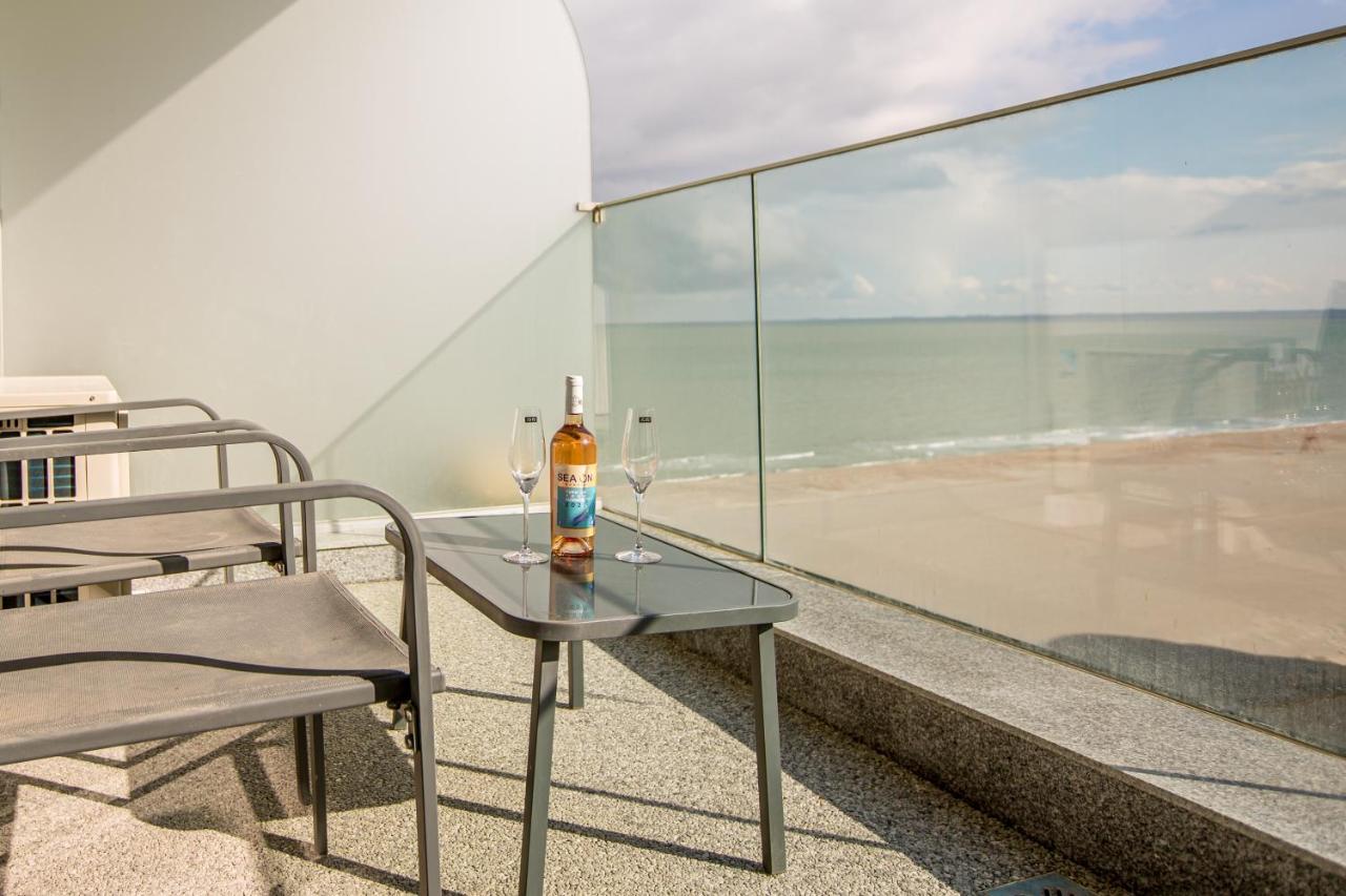 Sea On Aparthotel Mamaia Bagian luar foto