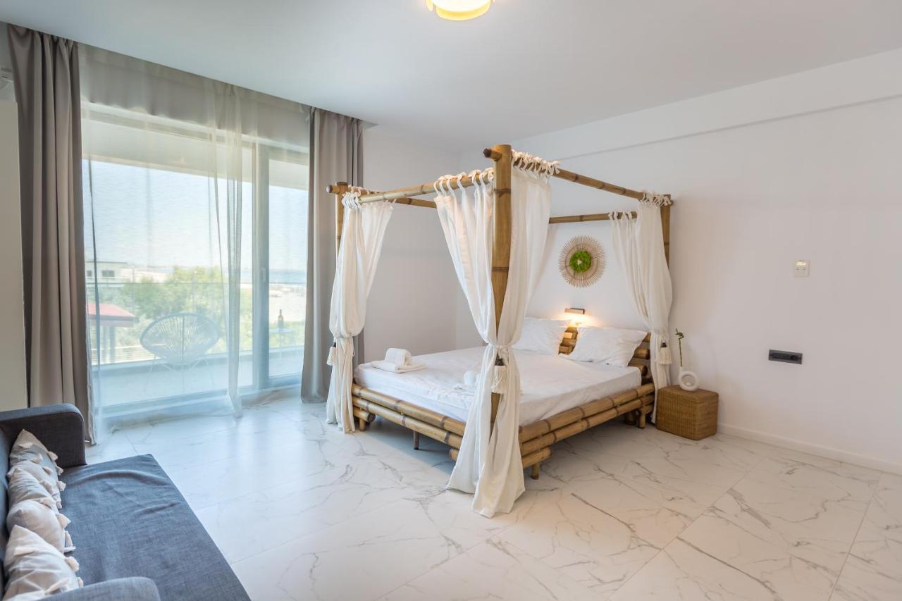 Sea On Aparthotel Mamaia Bagian luar foto