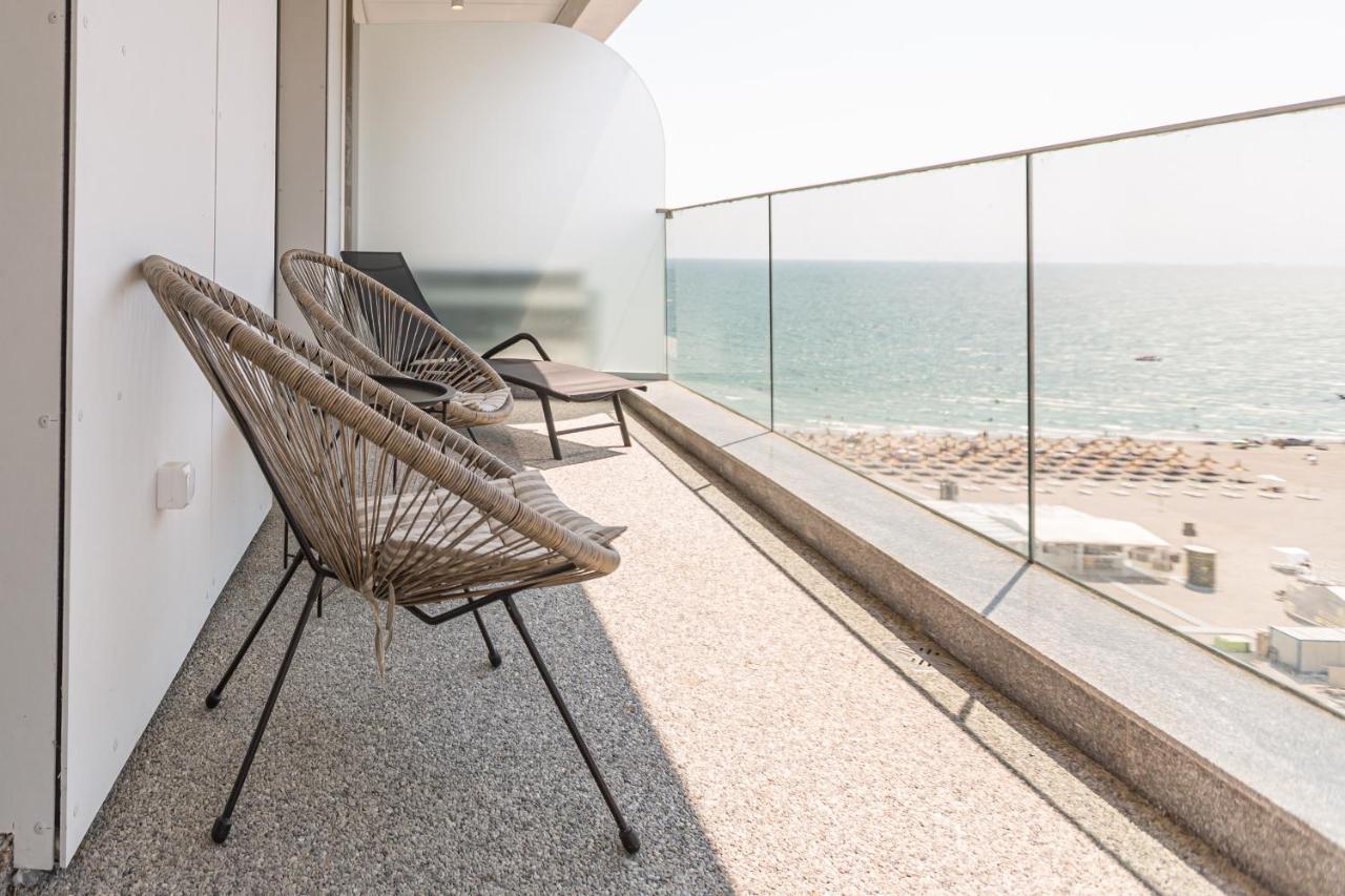 Sea On Aparthotel Mamaia Bagian luar foto